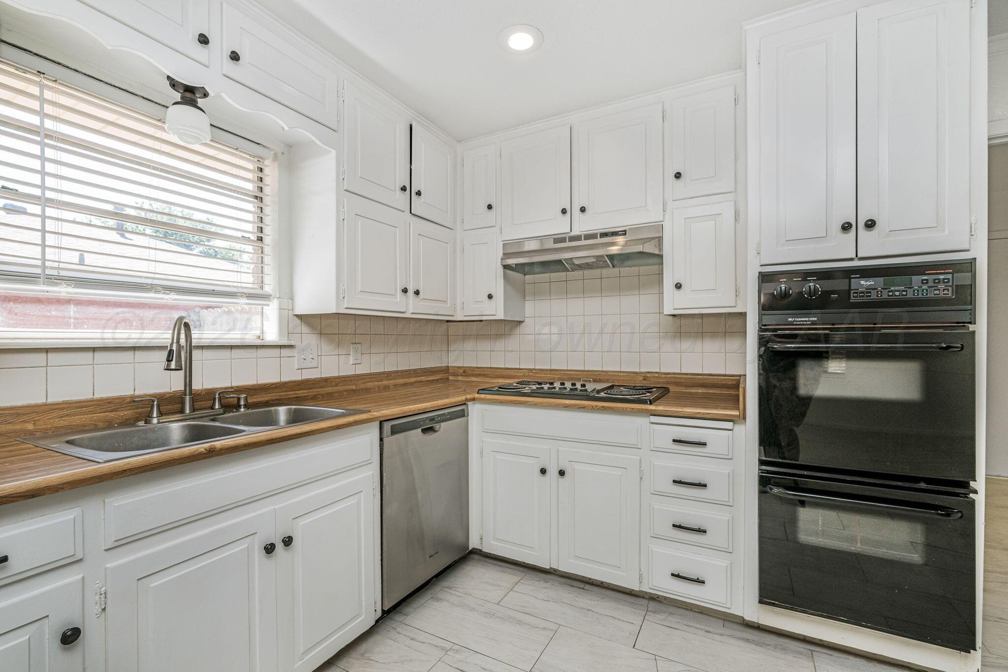 3203 Linda Lane Property Photo 6
