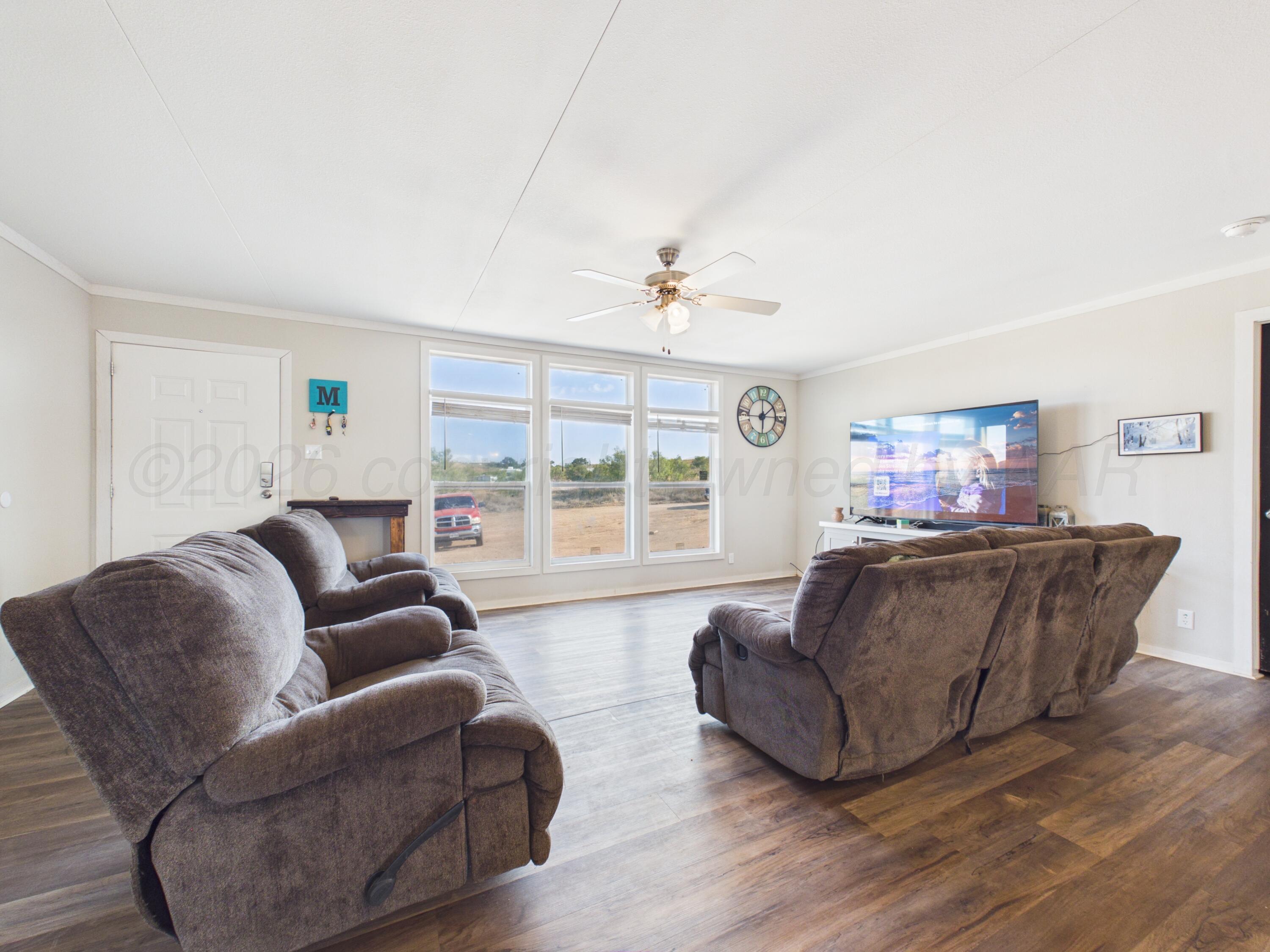 9794 Pampa Road Property Photo 3