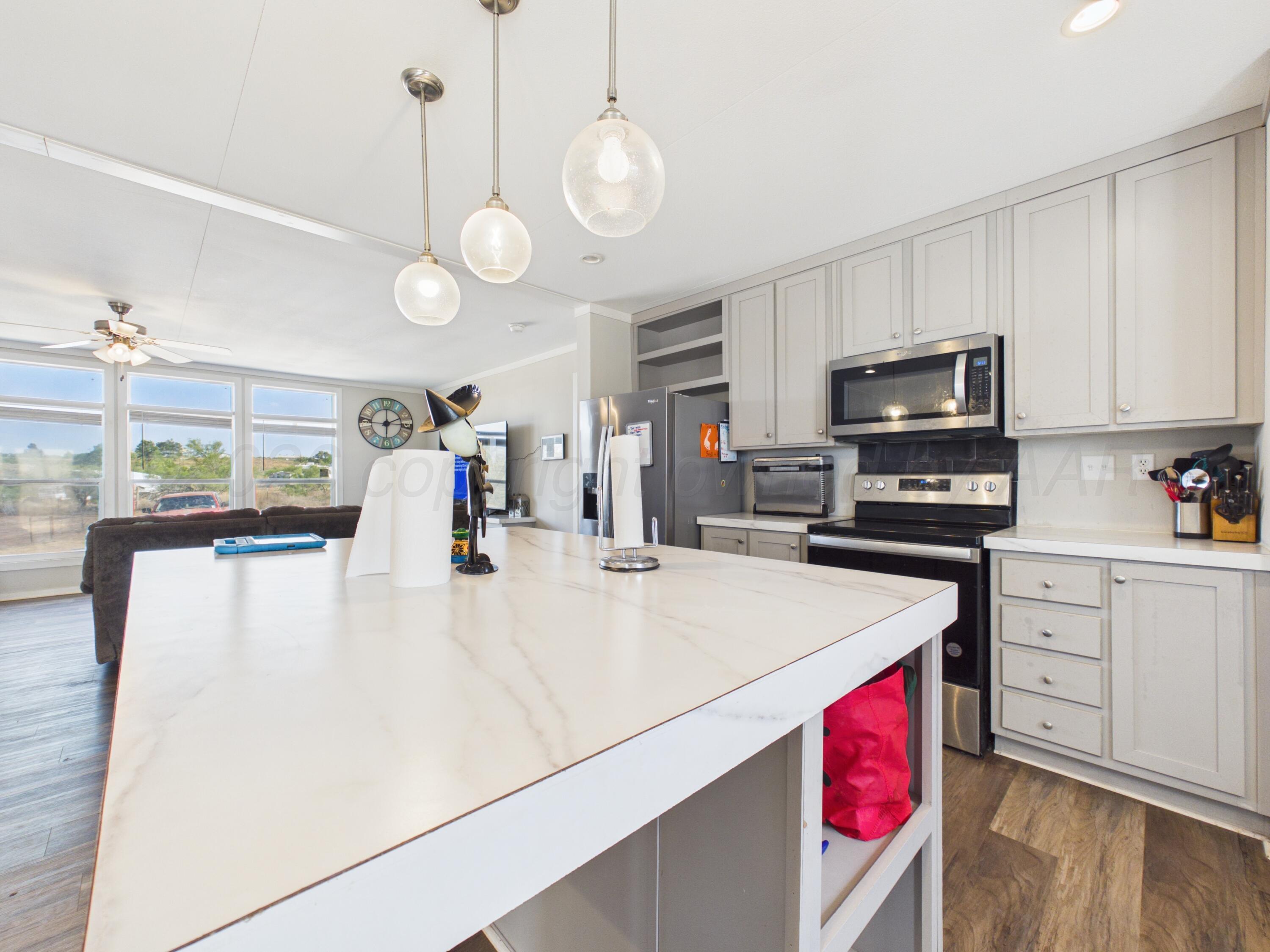 9794 Pampa Road Property Photo 6