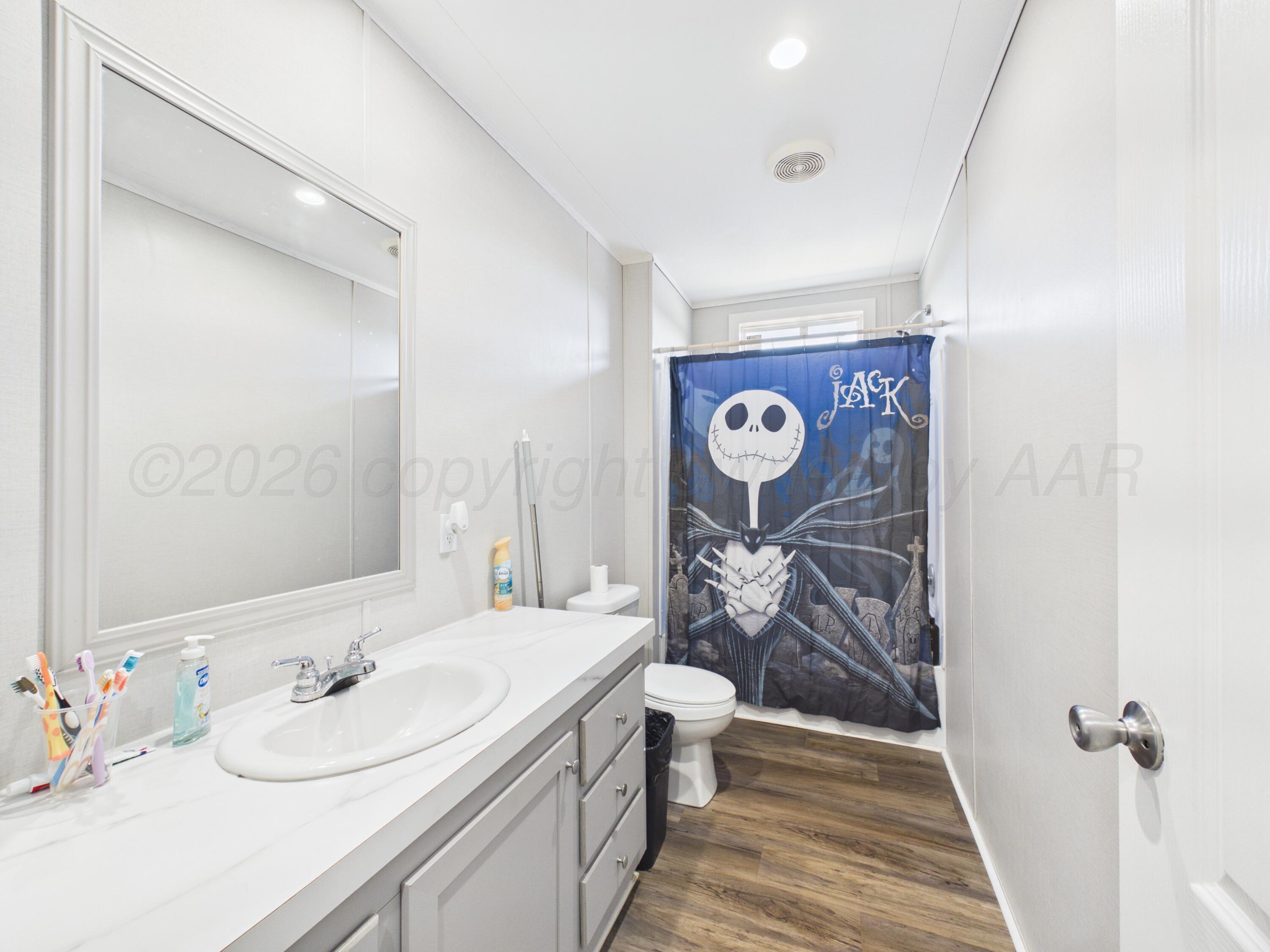 9794 Pampa Road Property Photo 14