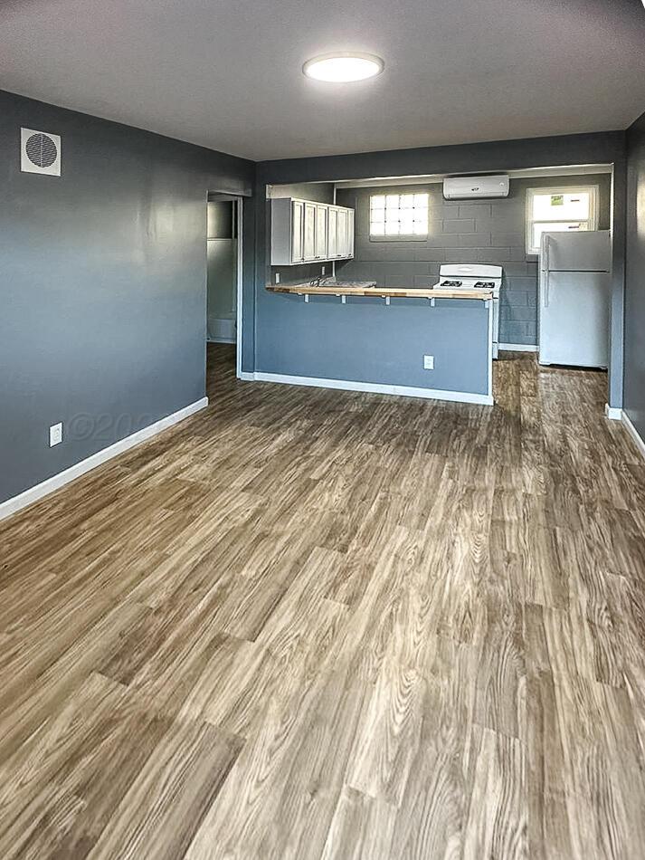 201 N Mcgee Street Property Photo 3