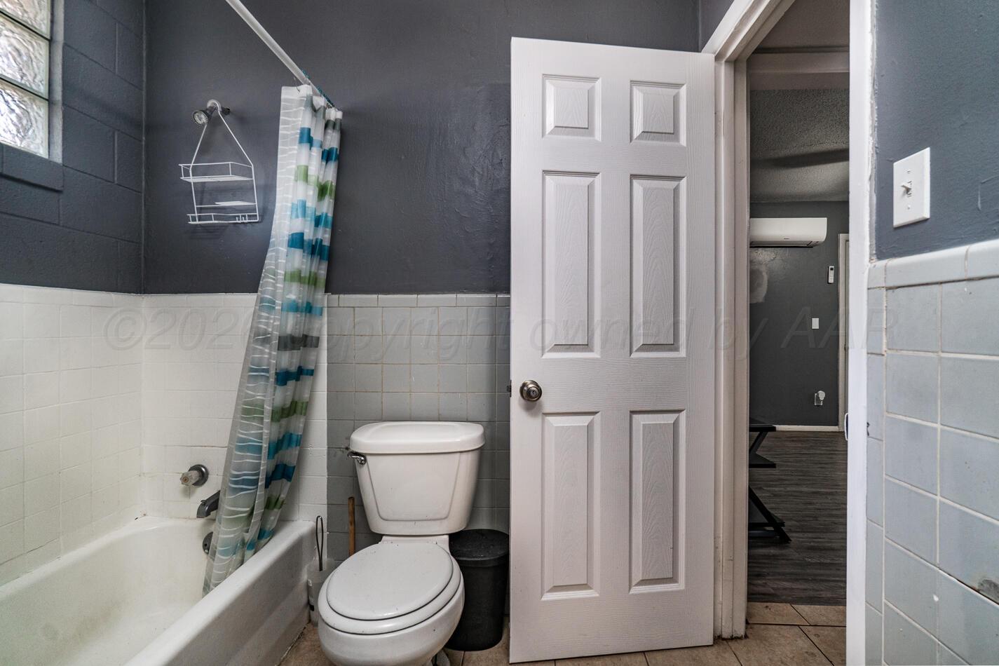 201 N Mcgee Street Property Photo 17