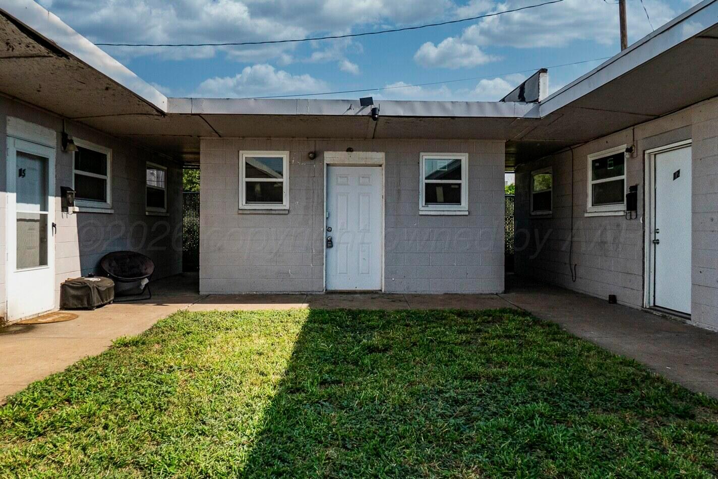 201 N Mcgee Street Property Photo 23