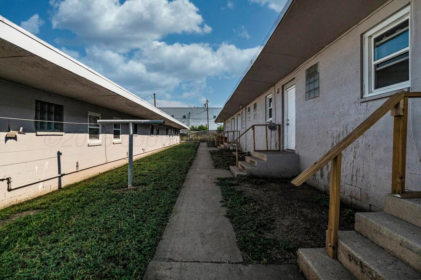201 N Mcgee Street Property Photo 28