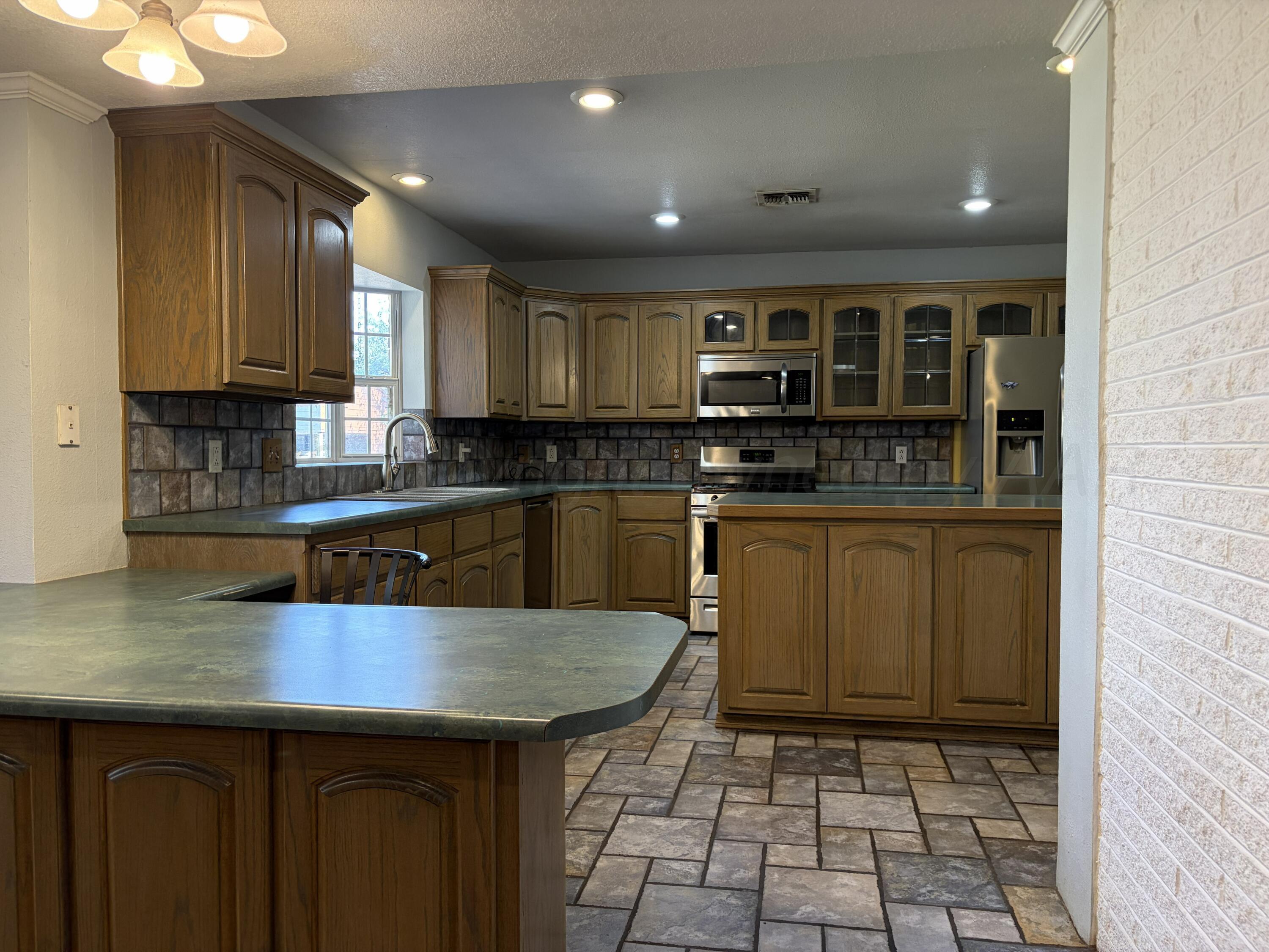 1504 El Paso Street Property Photo 18
