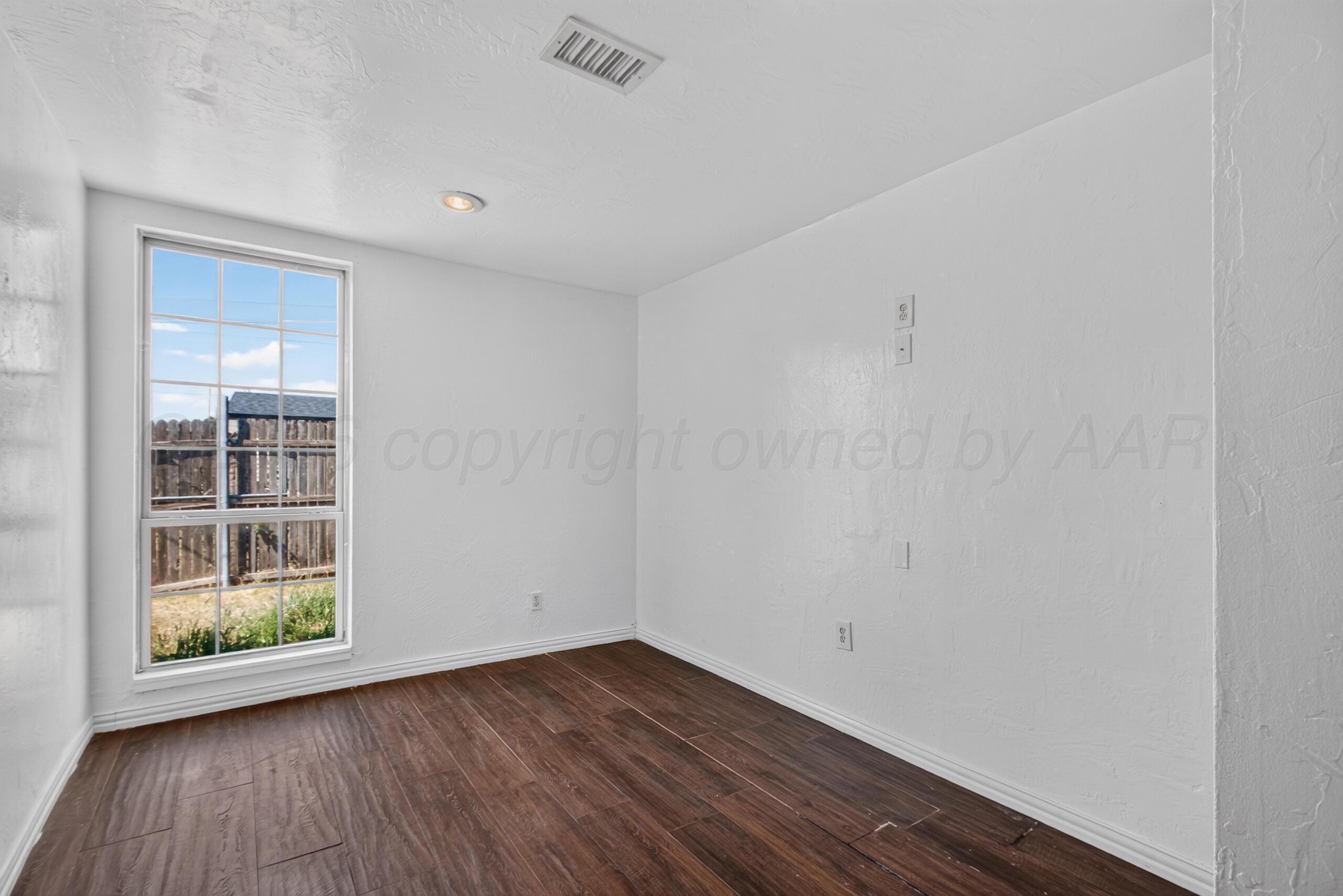 1032 Stuart Drive Property Photo 24