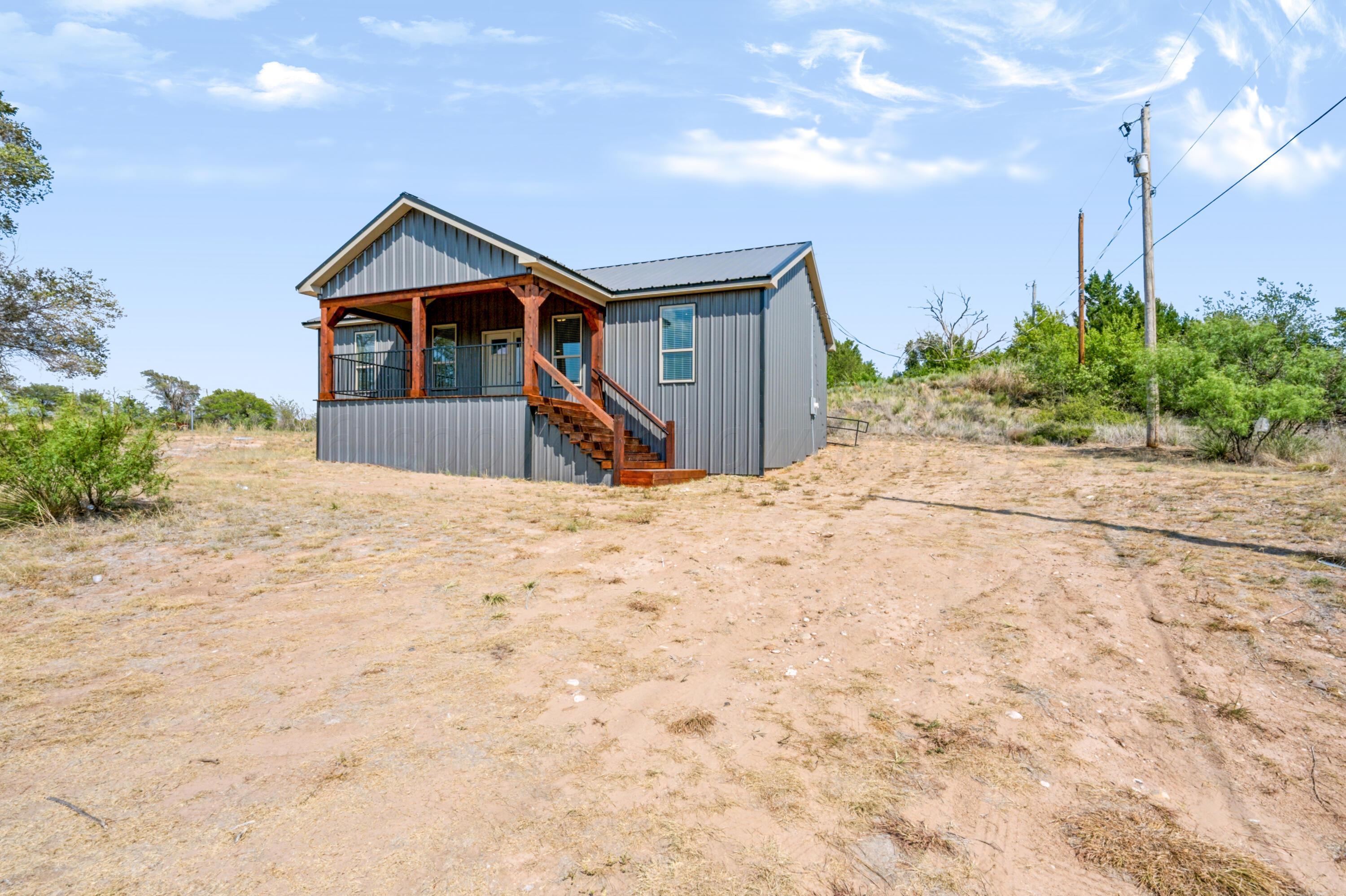 201 Quail Drive Property Photo 1