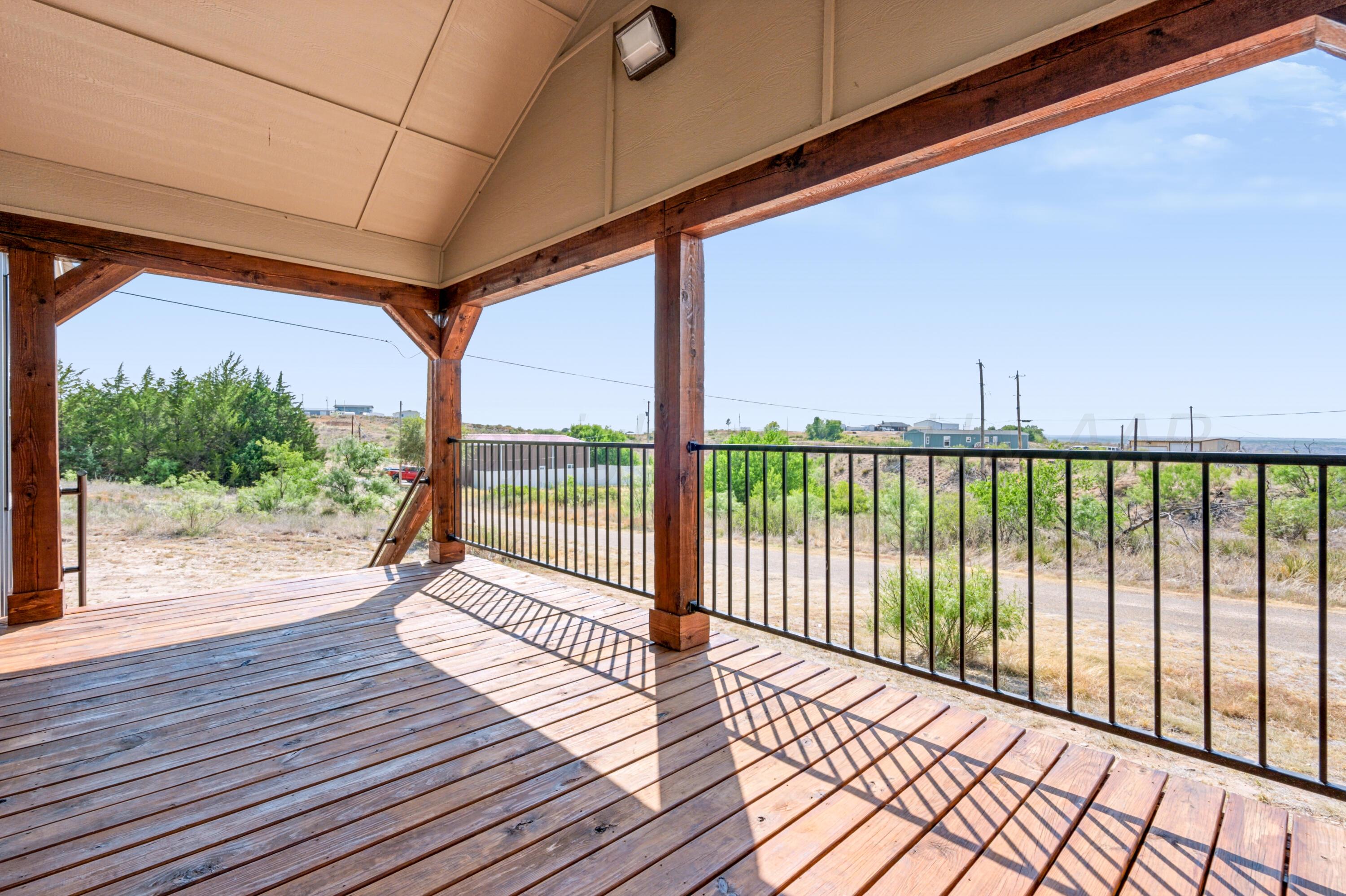 201 Quail Drive Property Photo 3