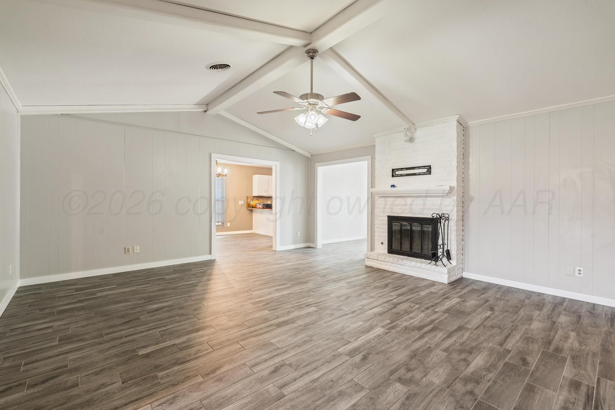 6818 Blacksmith Lane Property Photo 2
