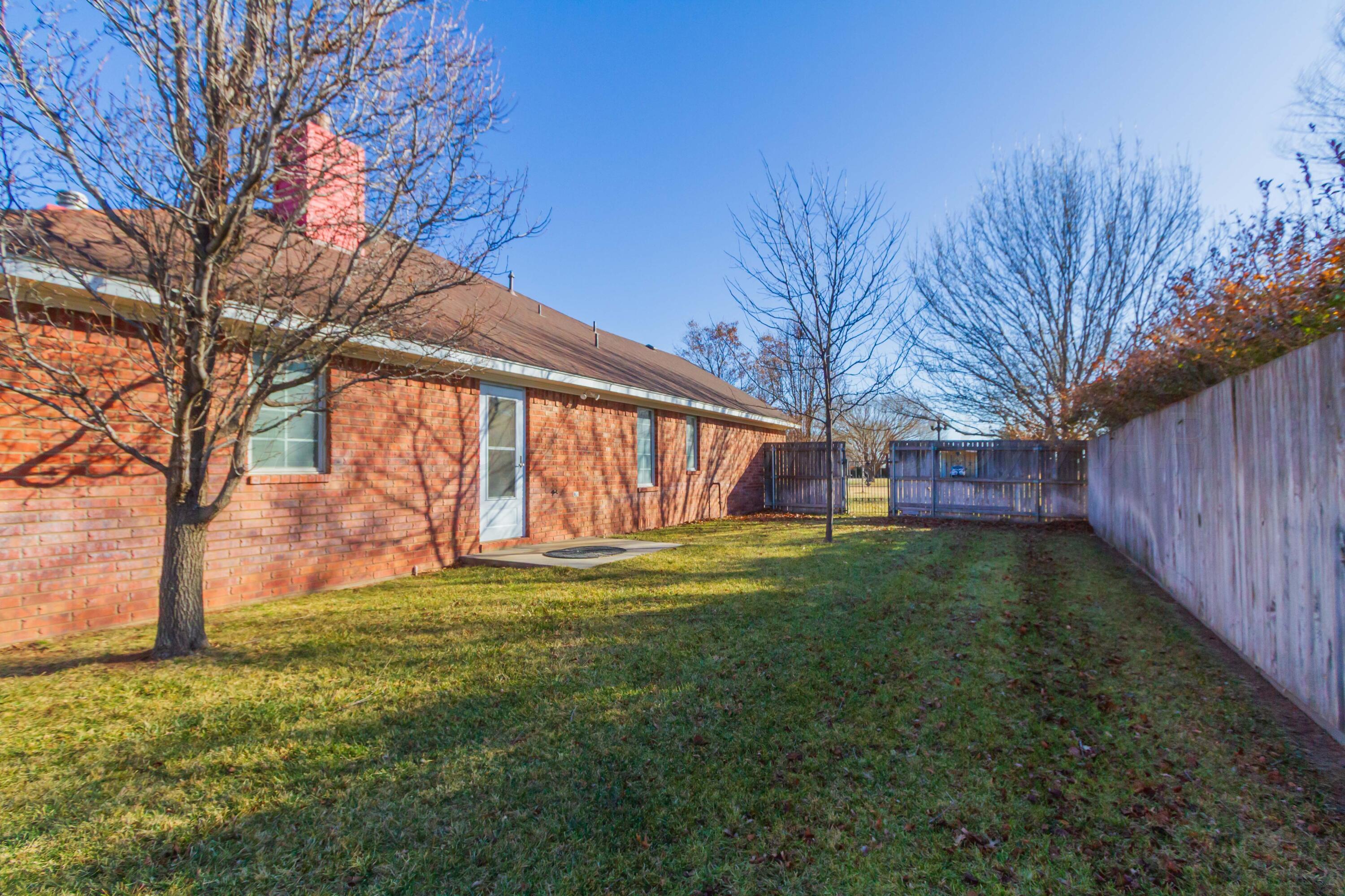 9110 Blenheim Drive Property Photo 12