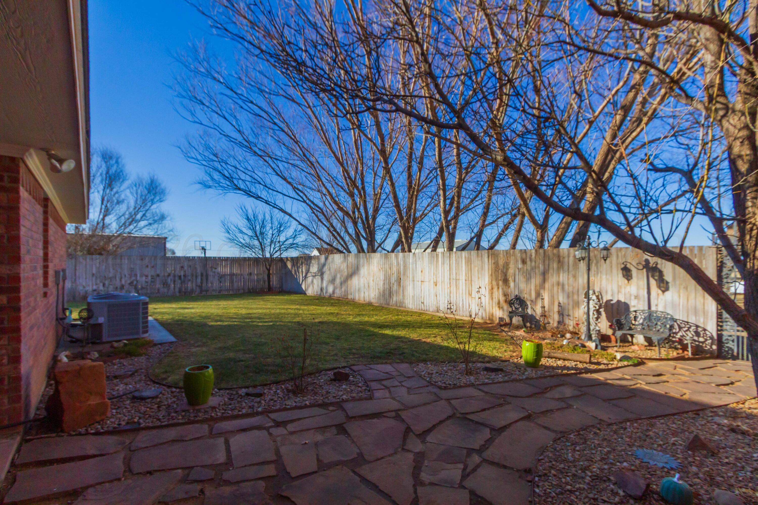 9110 Blenheim Drive Property Photo 41