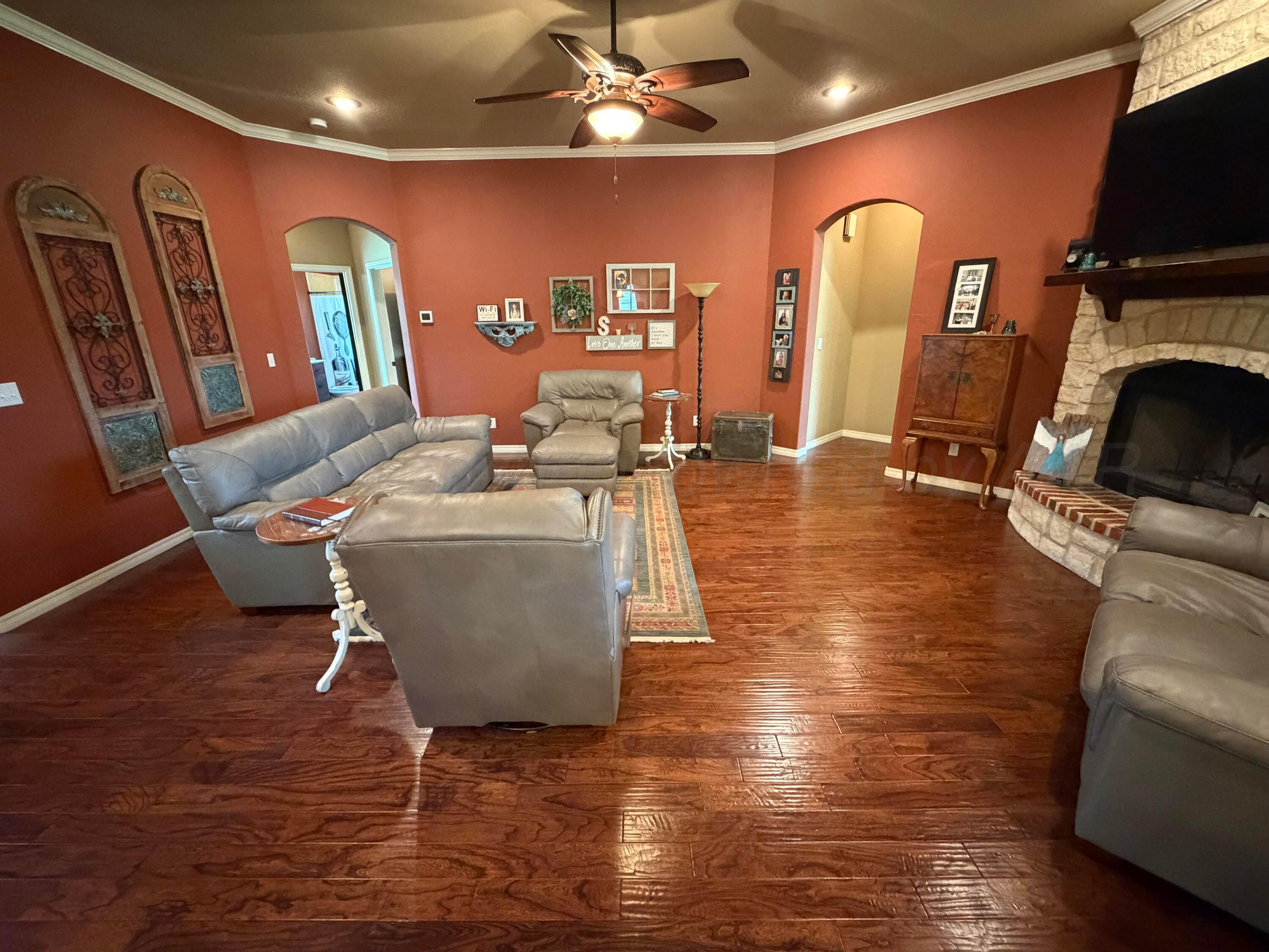 5 Jynteewood Circle Property Photo 9