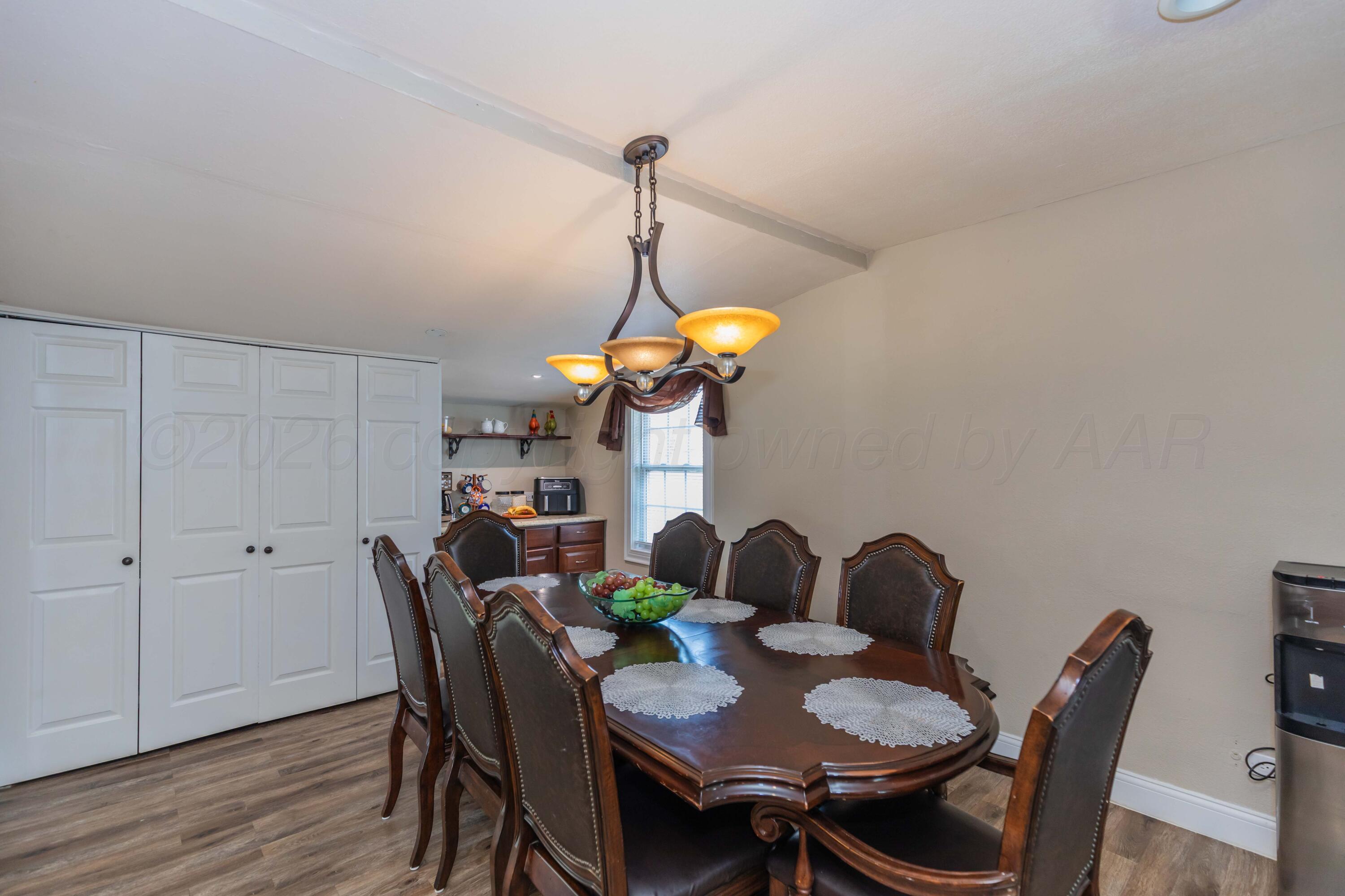 505 N Irving Street Property Photo 11