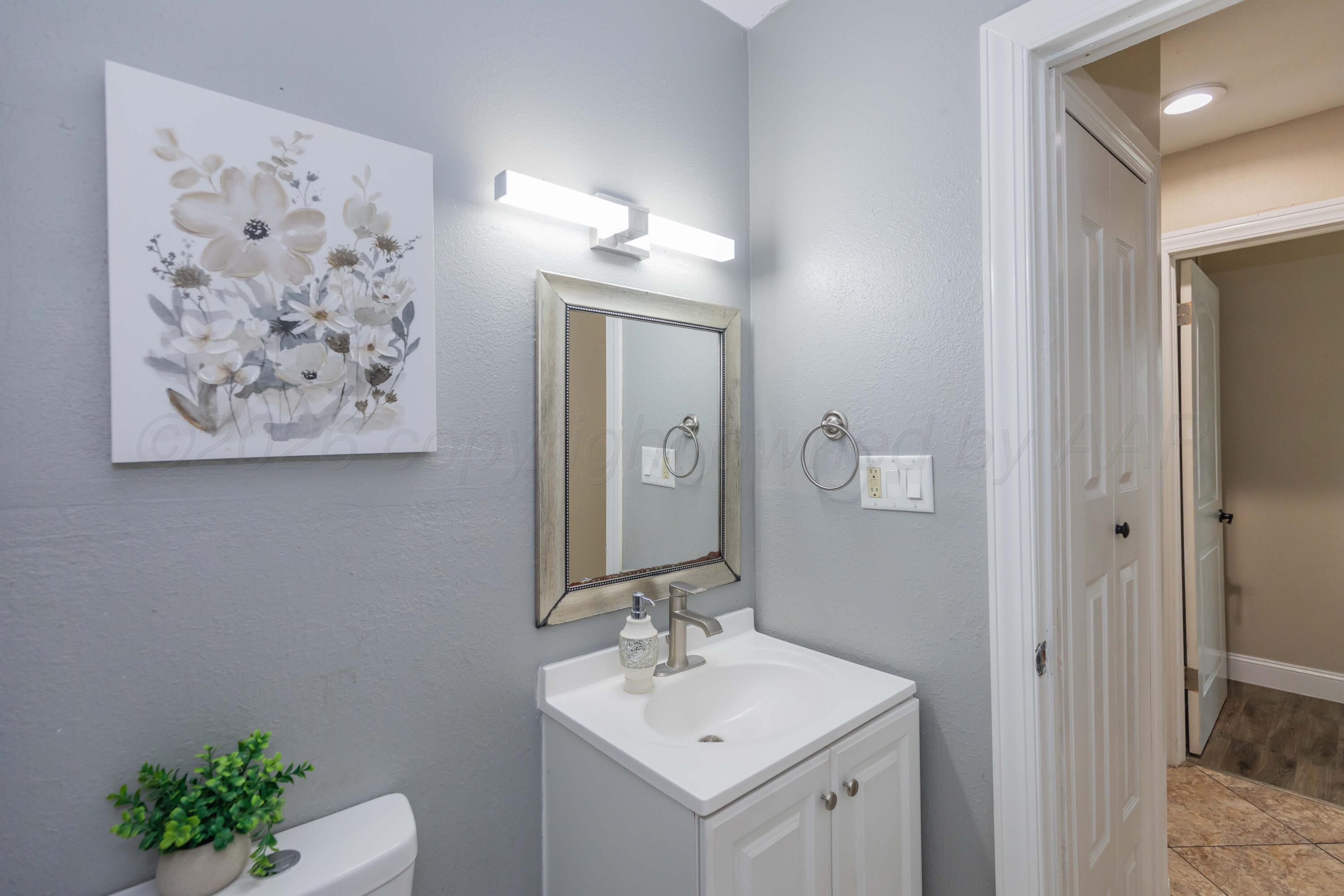 505 N Irving Street Property Photo 19