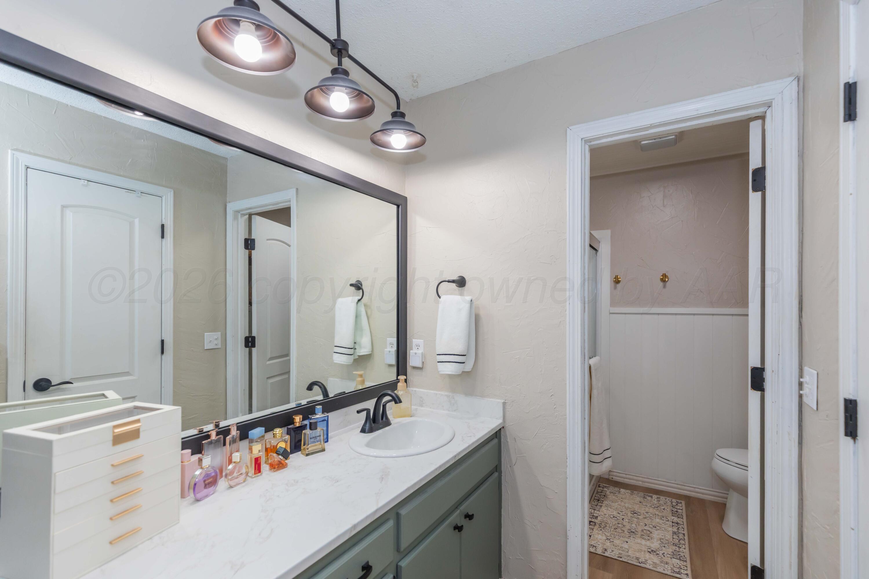 26 Summit Drive Property Photo 24