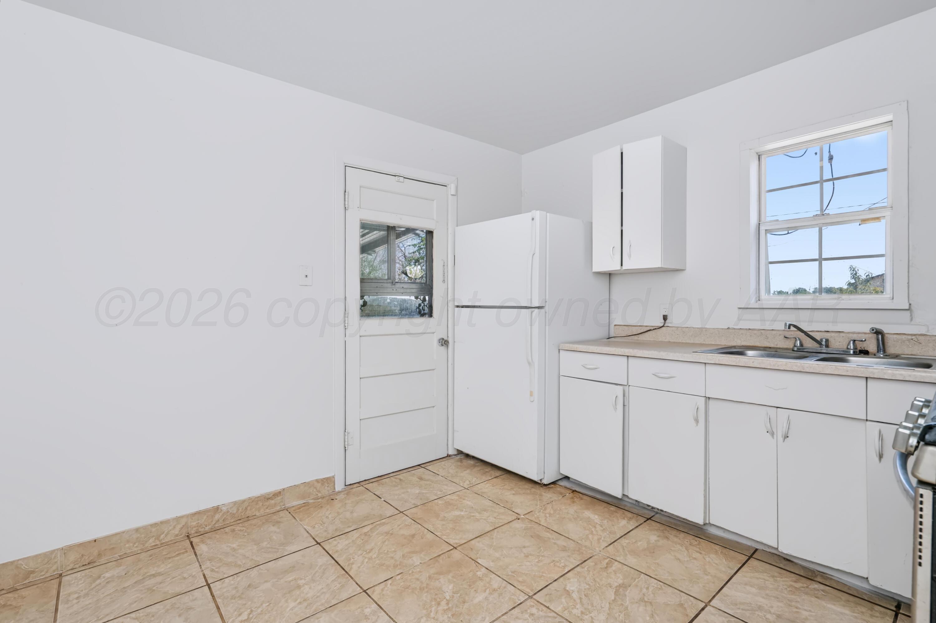906 N Carolina Street Property Photo 6