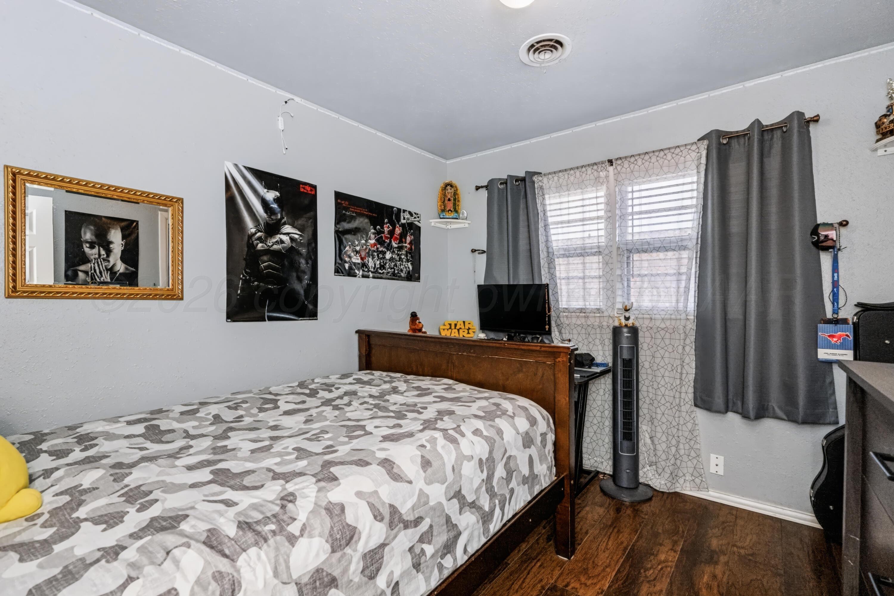 2106 S Fairfield Street Property Photo 29