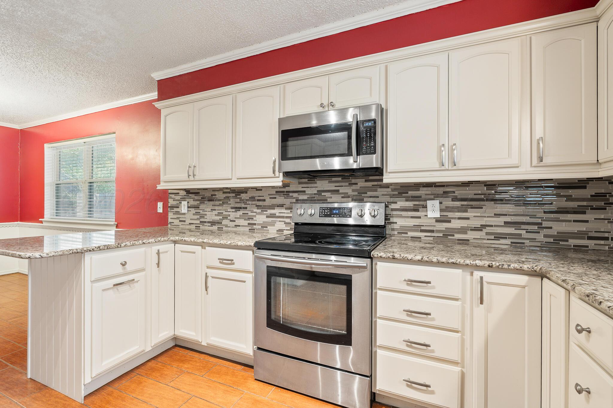 3305 Clabern Drive Property Photo 9