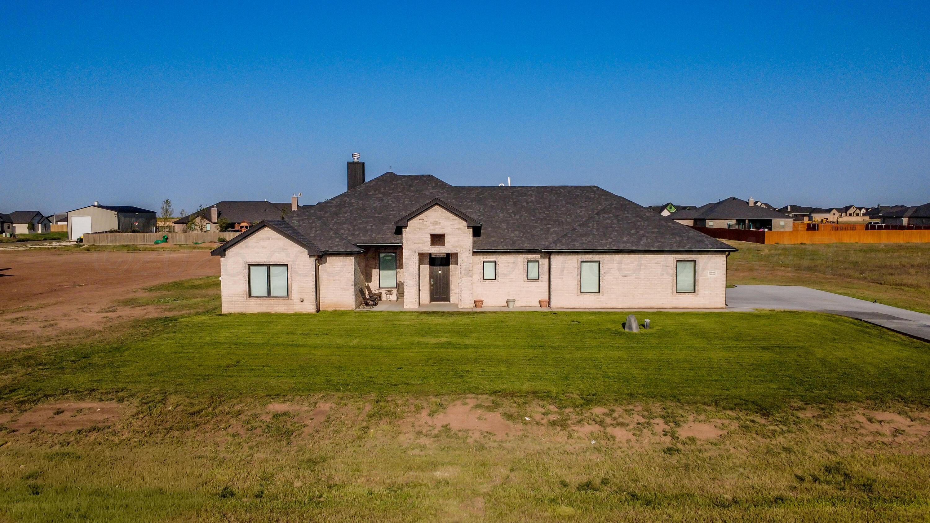 10040 Copper Creek Drive Property Photo 1