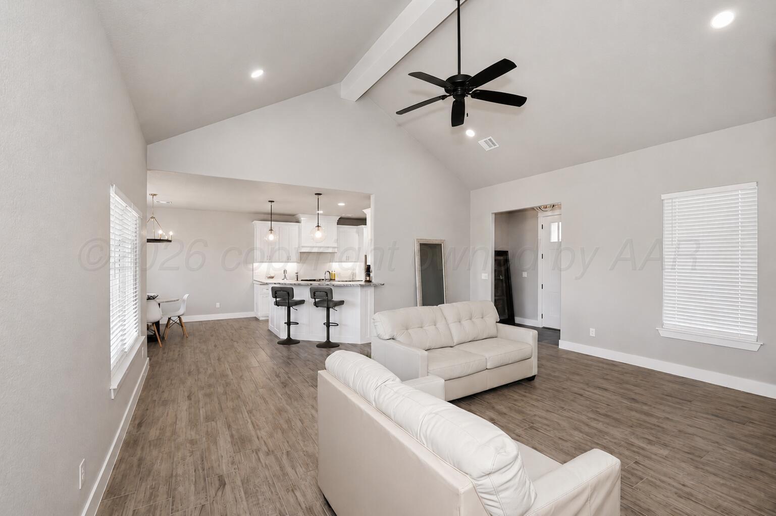 10040 Copper Creek Drive Property Photo 9
