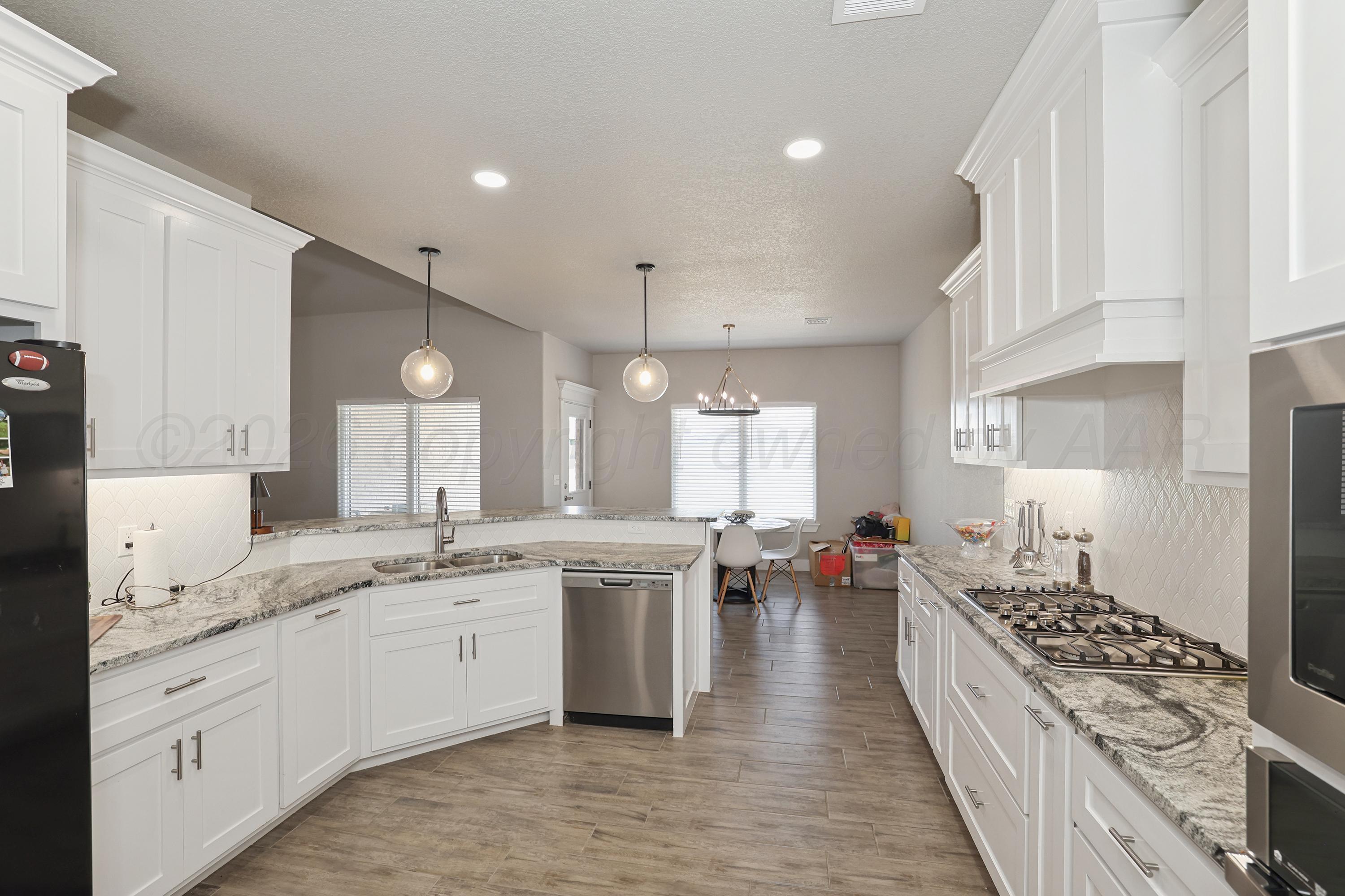 10040 Copper Creek Drive Property Photo 14