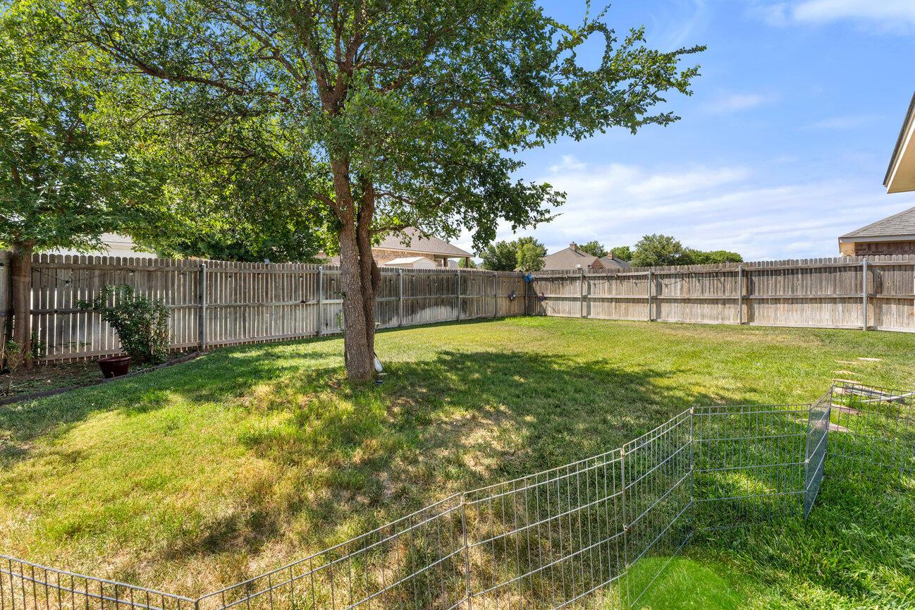 8102 Shreveport Drive Property Photo 8