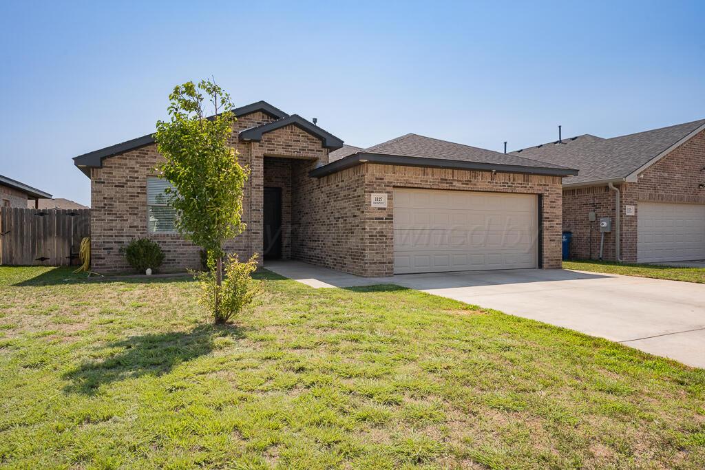 1127 Crosspoint Property Photo 3