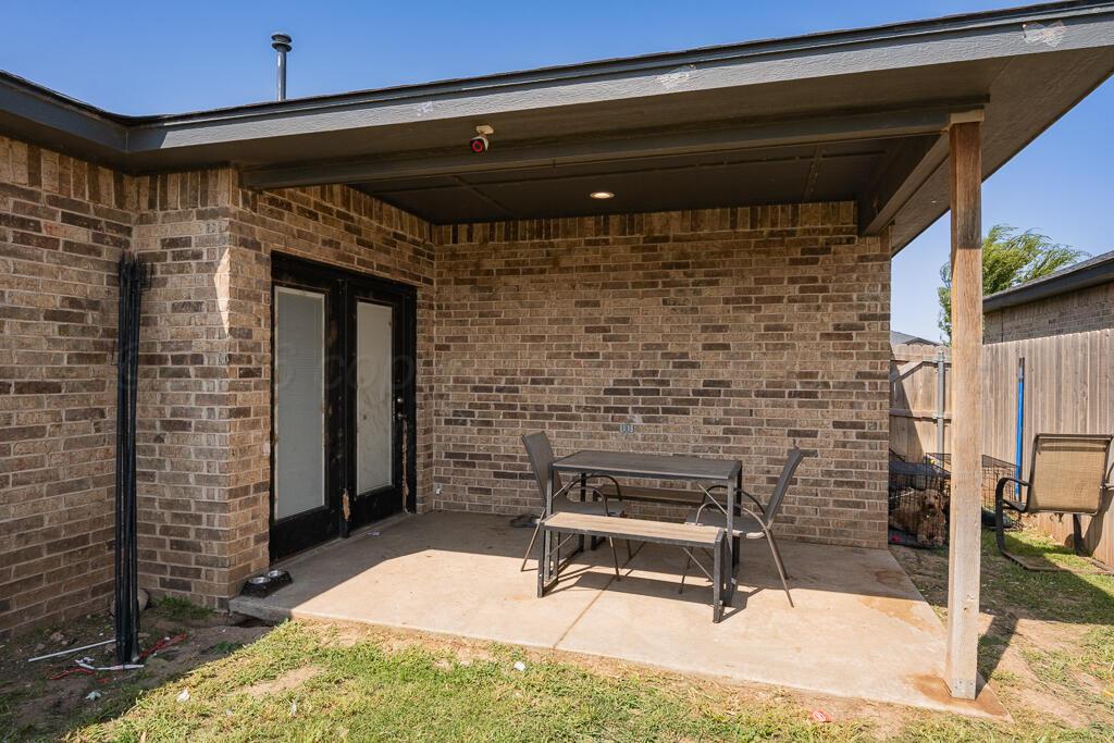 1127 Crosspoint Property Photo 25