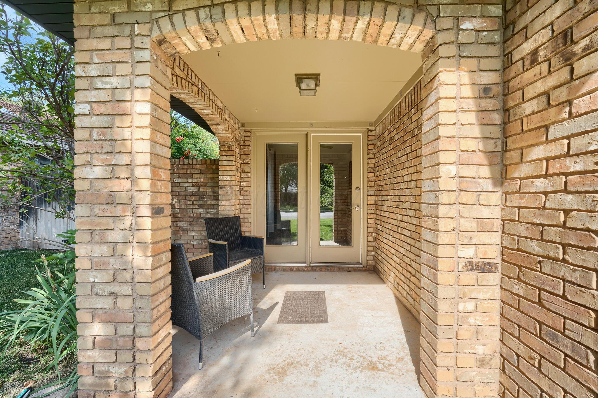 3537 Sleepy Hollow Boulevard Property Photo 6