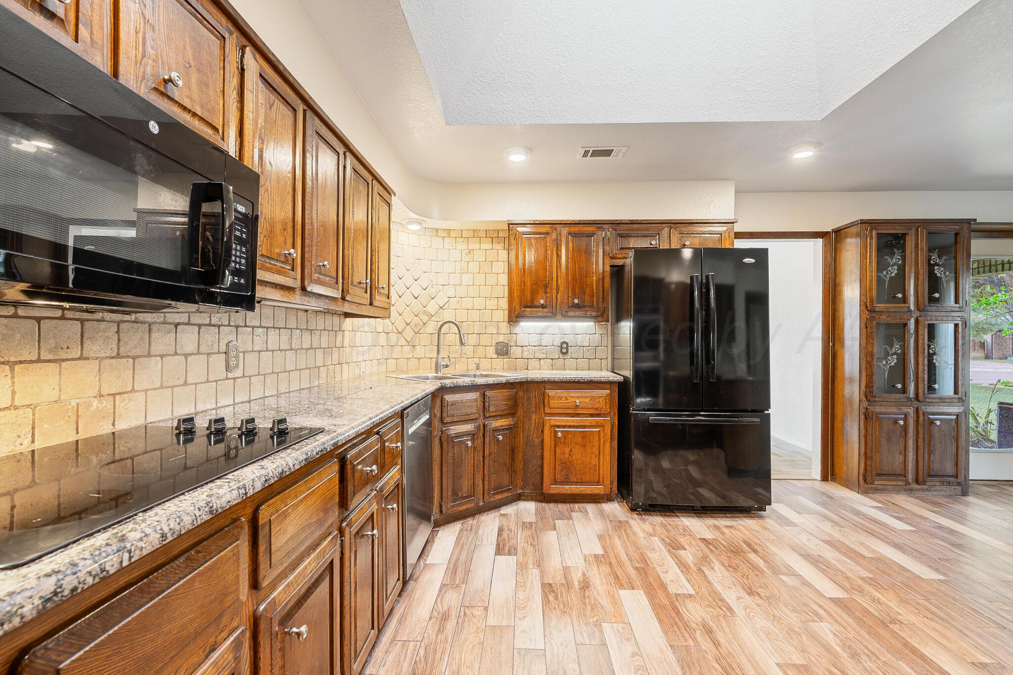 3537 Sleepy Hollow Boulevard Property Photo 12