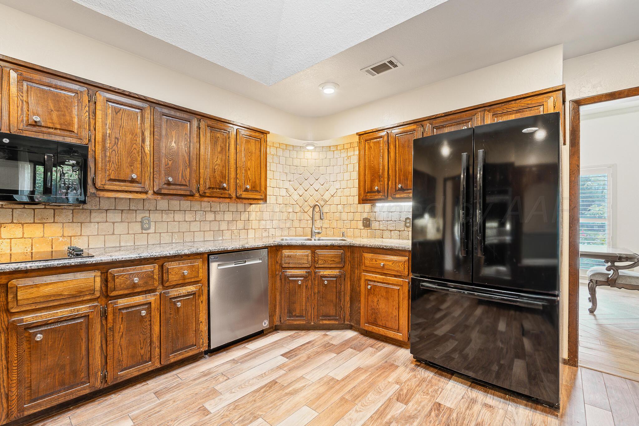 3537 Sleepy Hollow Boulevard Property Photo 15