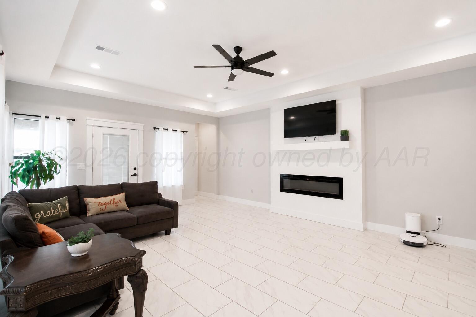1503 N Main Street Property Photo 14