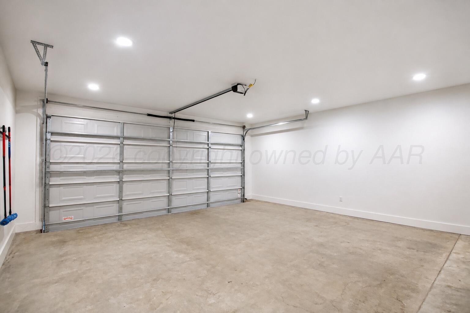 1503 N Main Street Property Photo 22