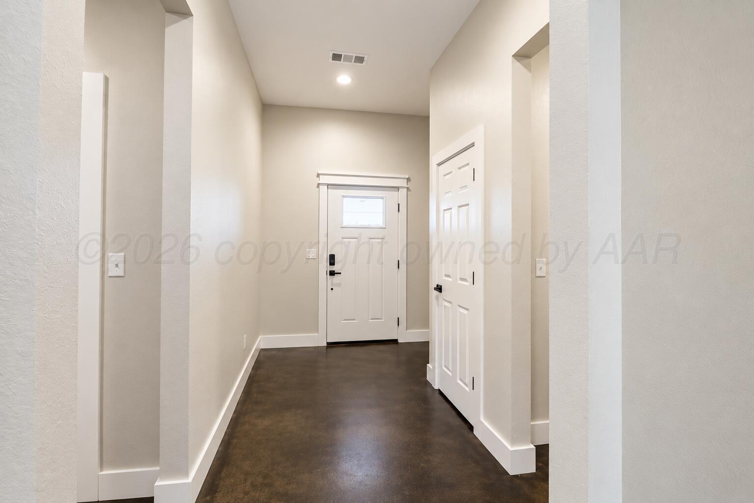 1501 N Main Street Property Photo 2