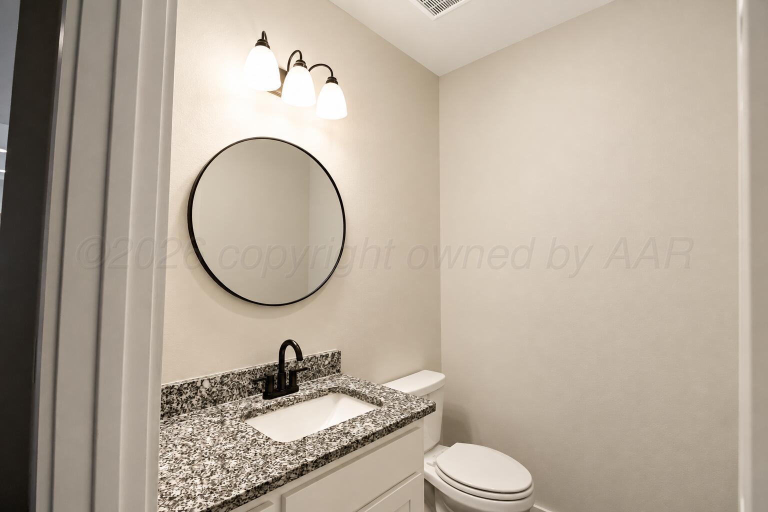 1501 N Main Street Property Photo 11