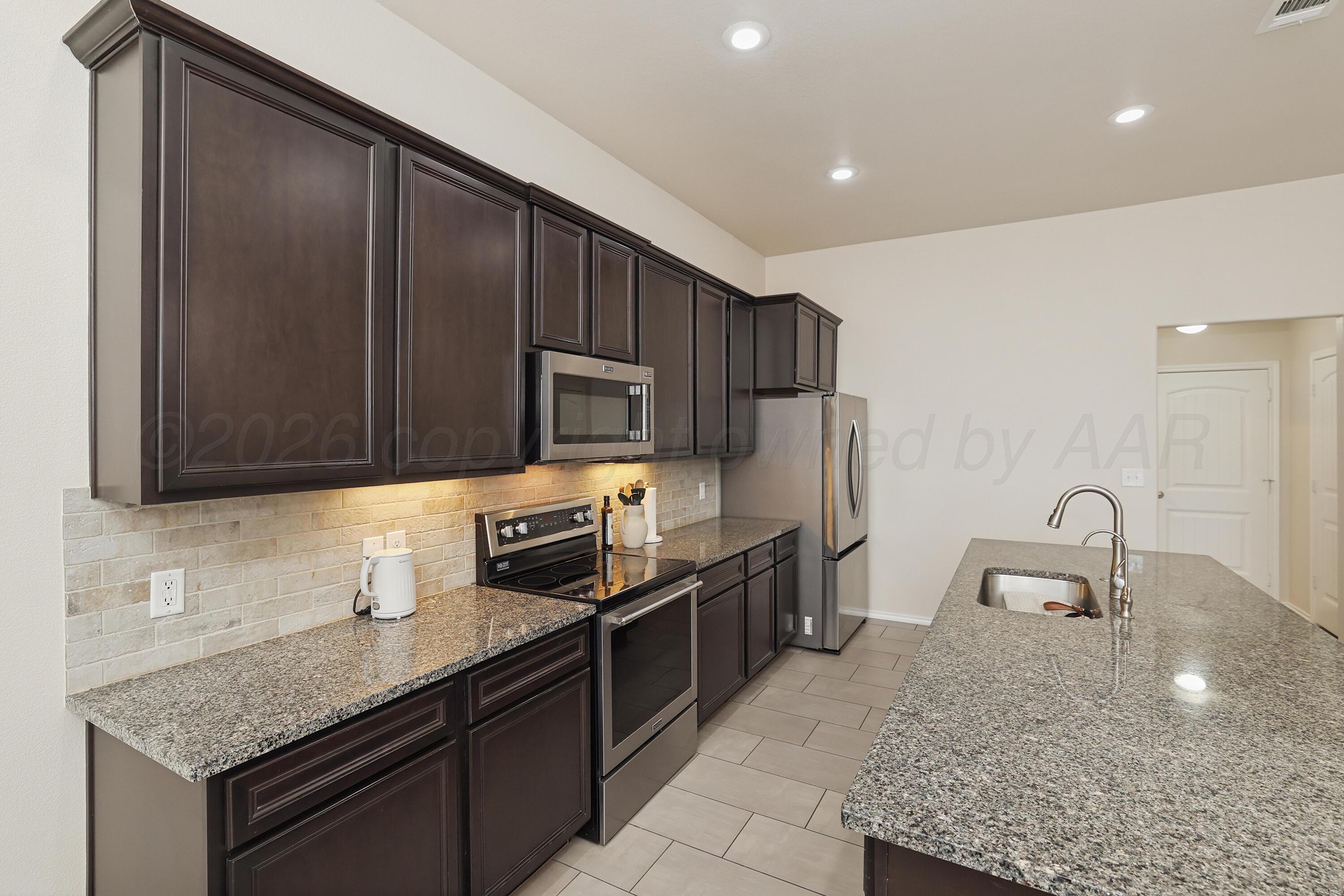 9307 Cagle Drive Property Photo 12