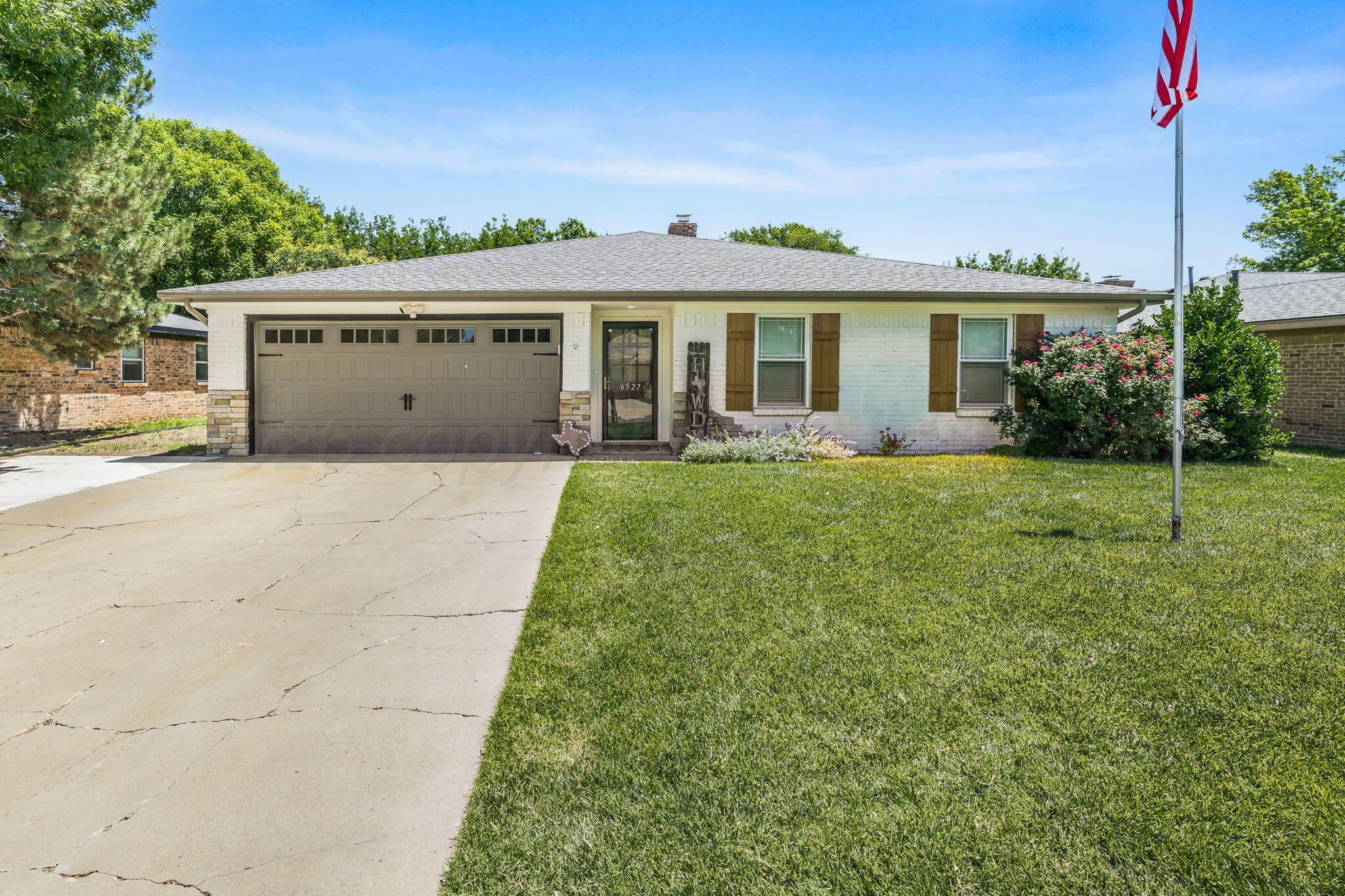 6527 GARWOOD Road Property Photo 1