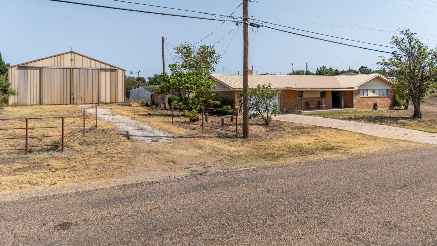 313 Ramada Trail Property Photo 2