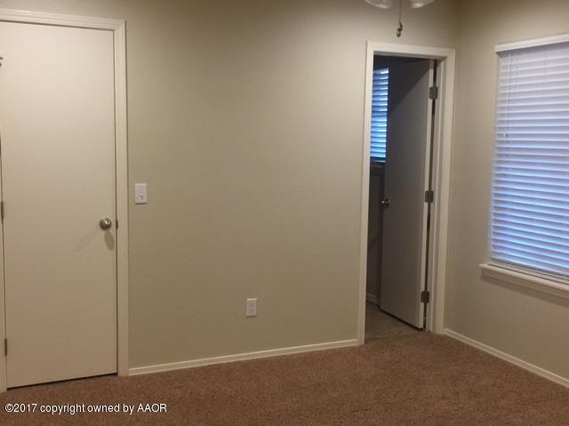 3507 A Van Tassel Street Property Photo 6