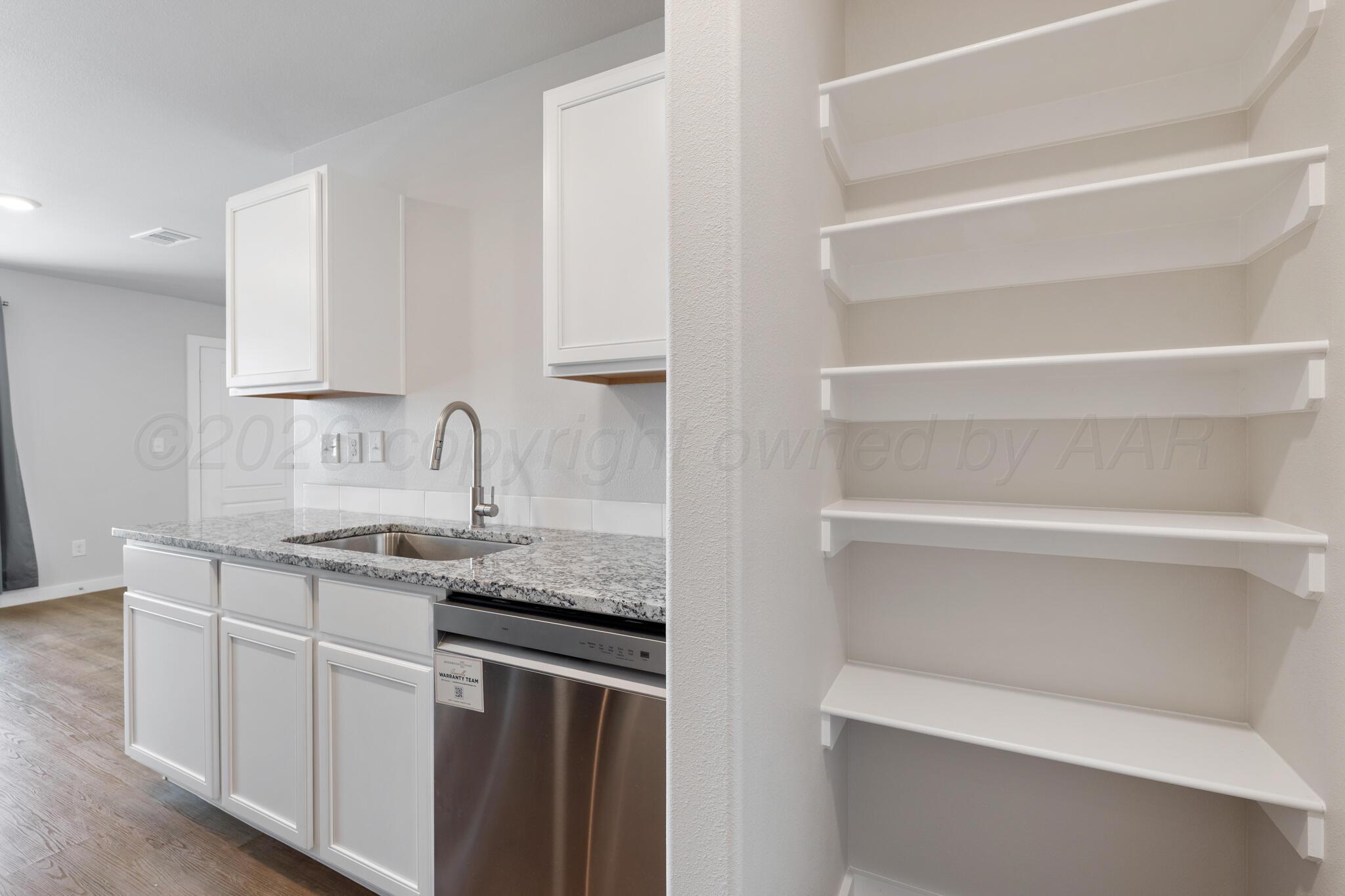 6403 Blueberry Way Property Photo 14