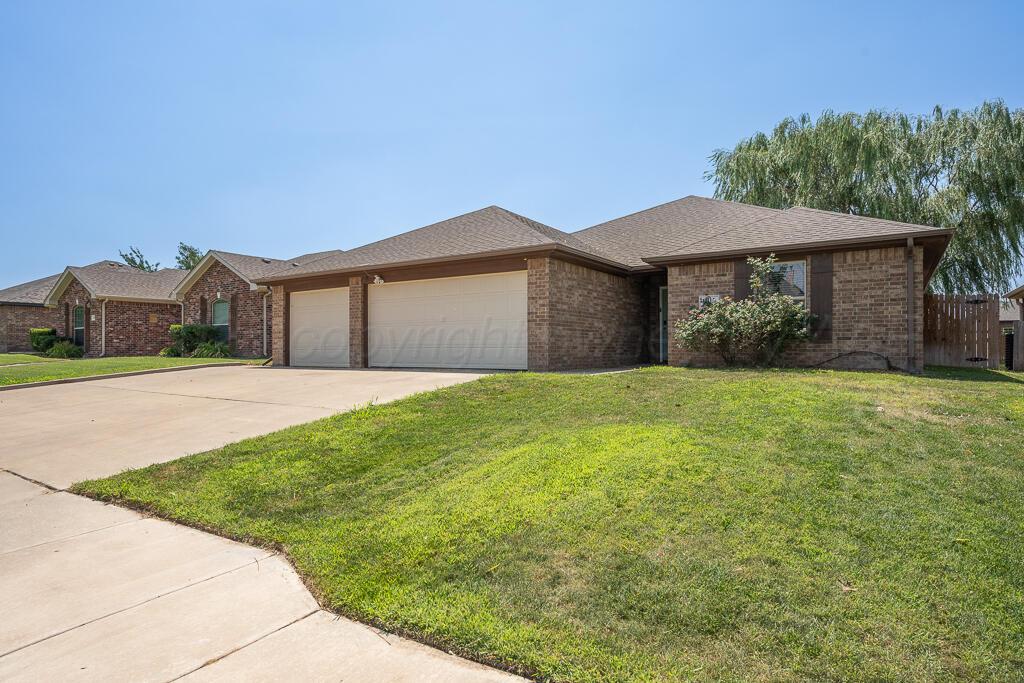 9315 Buccola Avenue Property Photo 1