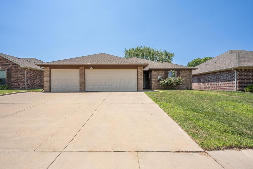 9315 Buccola Avenue Property Photo 2