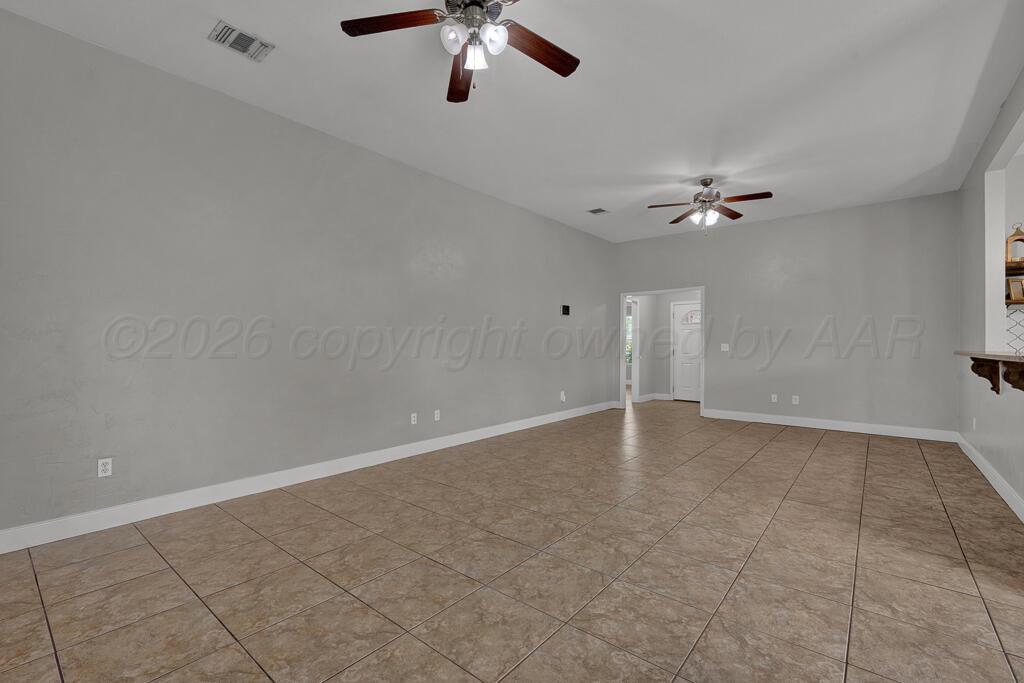 9315 Buccola Avenue Property Photo 7