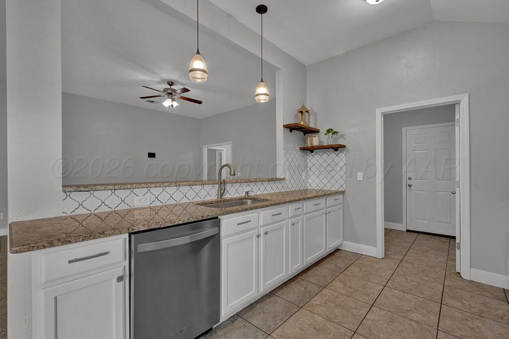 9315 Buccola Avenue Property Photo 9