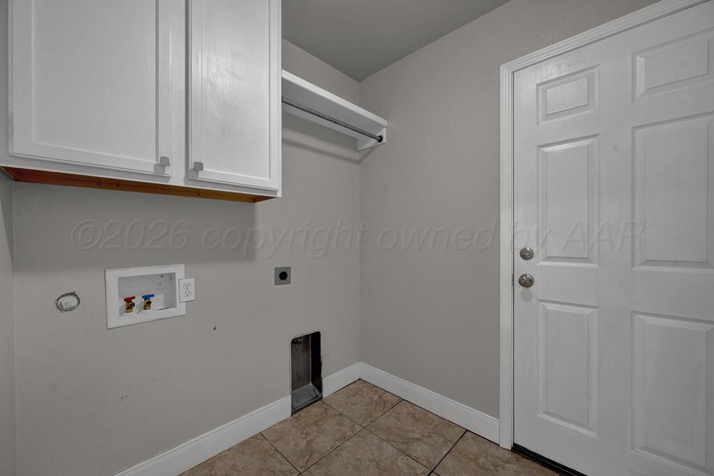 9315 Buccola Avenue Property Photo 11