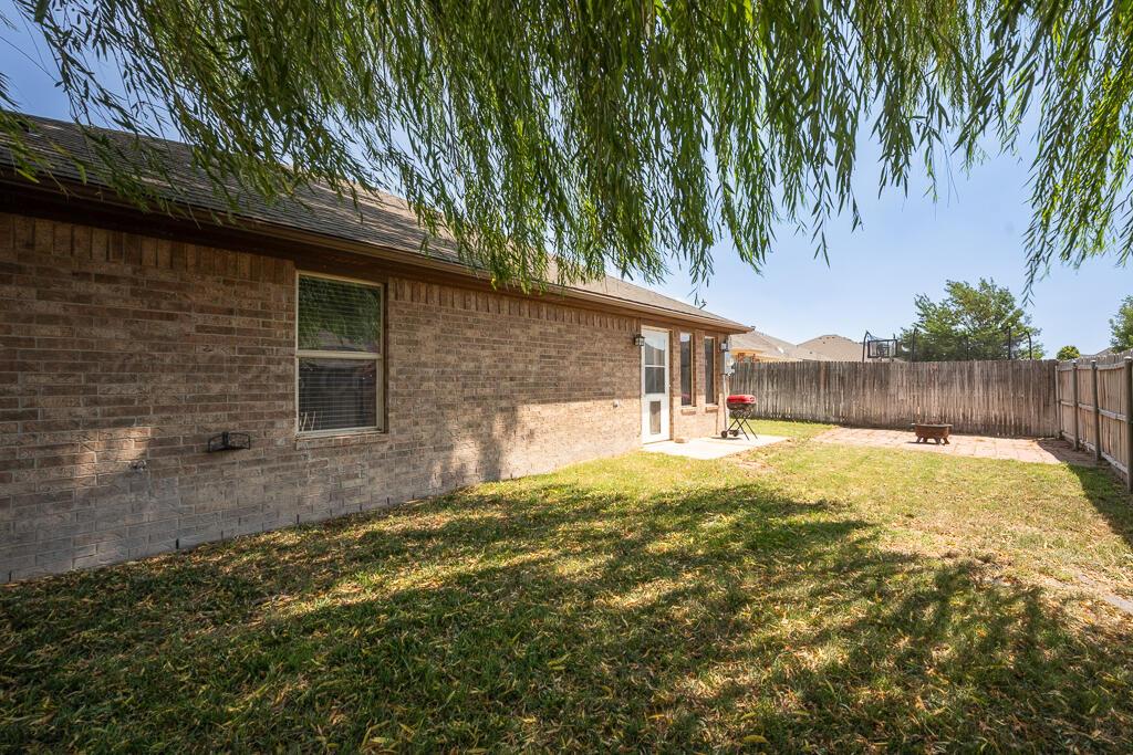 9315 Buccola Avenue Property Photo 30