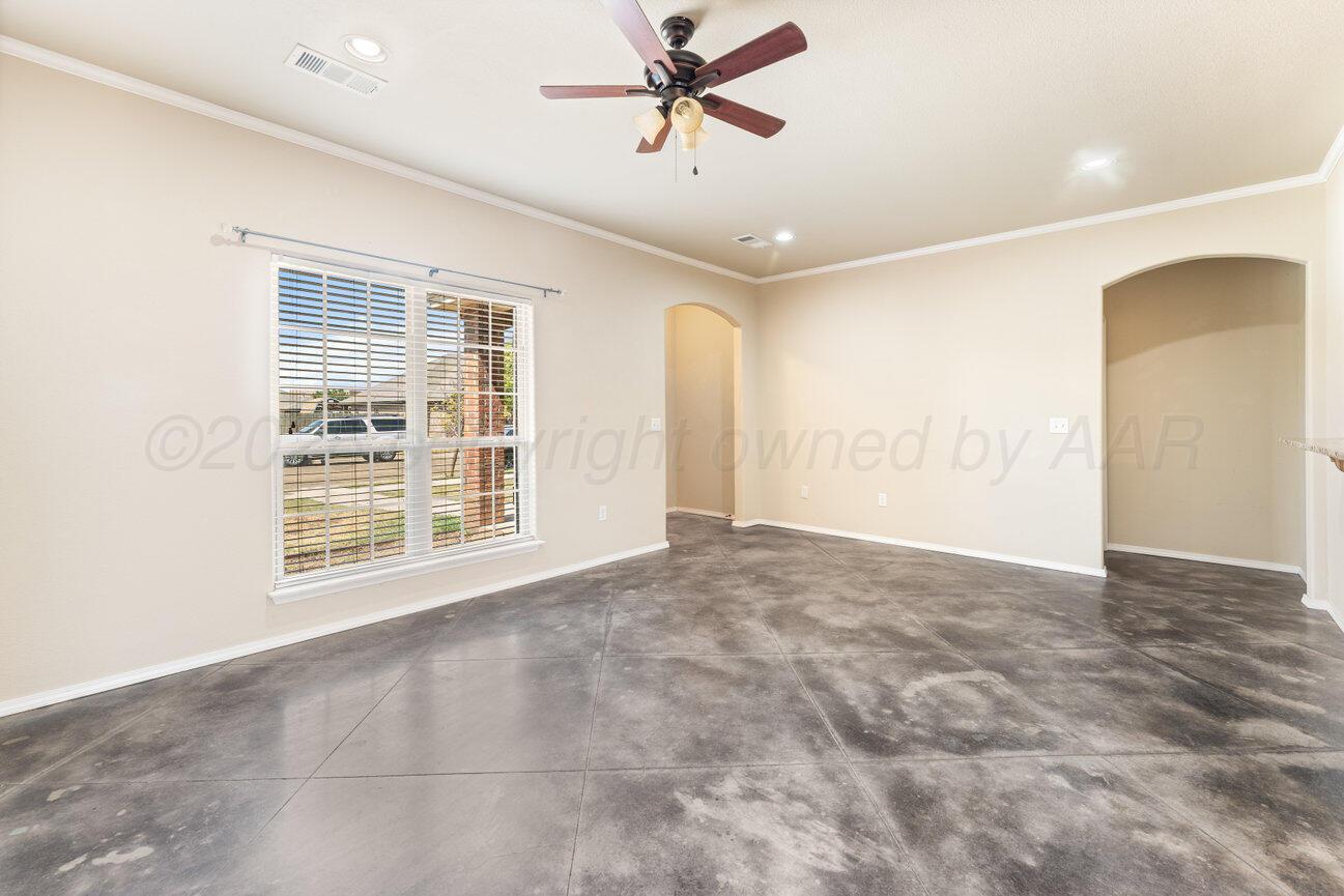 9607 Asher Avenue Property Photo 6