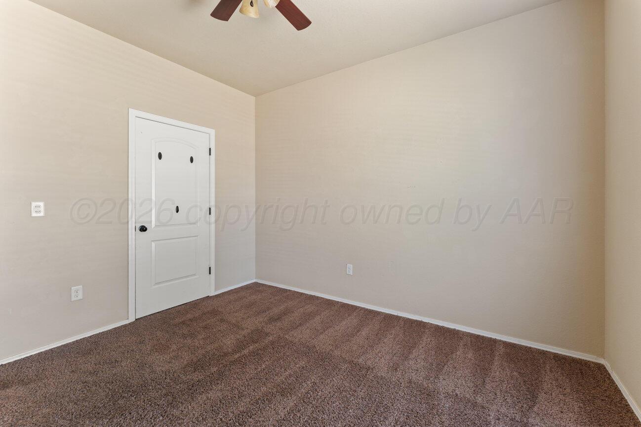 9607 Asher Avenue Property Photo 25