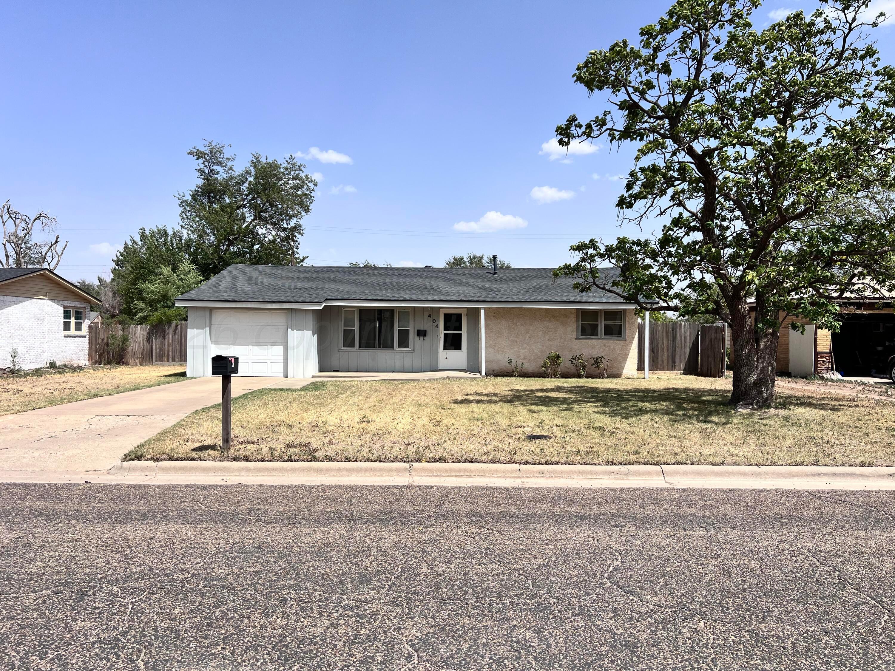 404 Avenue J Property Photo 1