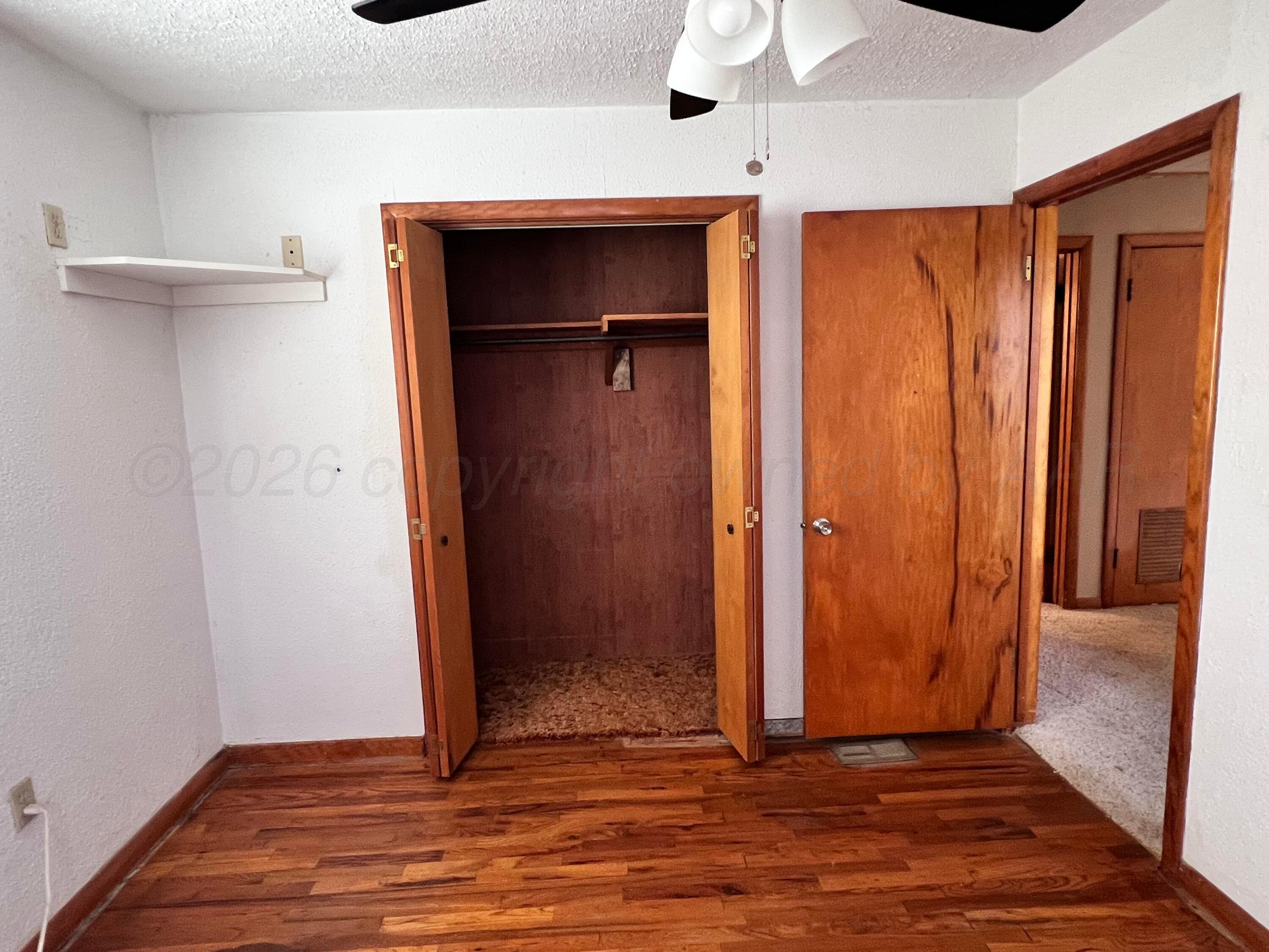 404 Avenue J Property Photo 20